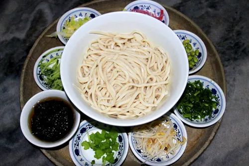 图片来源：壹图网