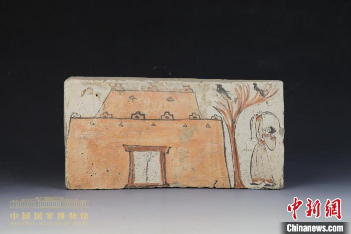 坞堡射鸟画像砖 中国国家博物馆供图