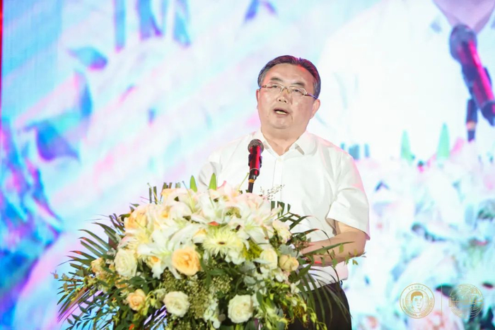 ▲中国酒类流通协会副会长、河南酒业协会会长熊玉亮