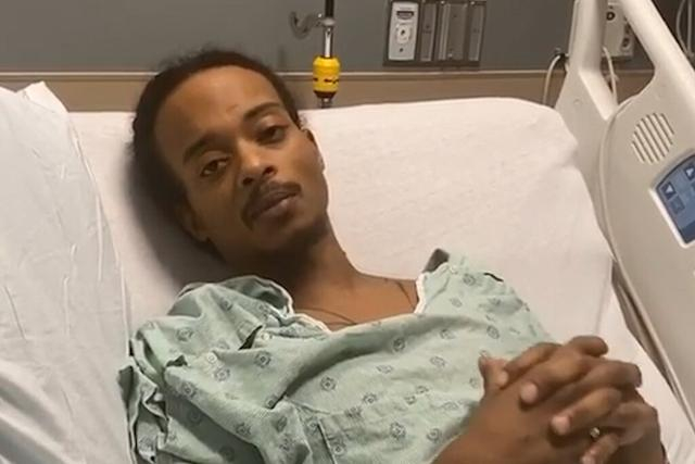 △瘫痪在病床上的雅各布·布雷克（图片来自网络） 