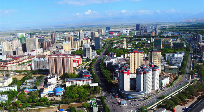 霍尔果斯市城区鸟瞰图（图片来源：霍尔果斯市融媒体中心）