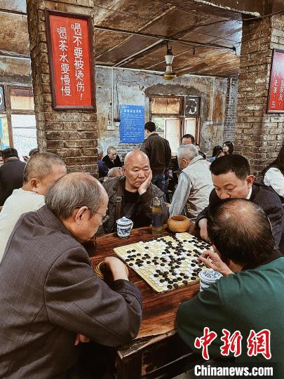 图为重庆交通茶馆。　陈秋杏 摄