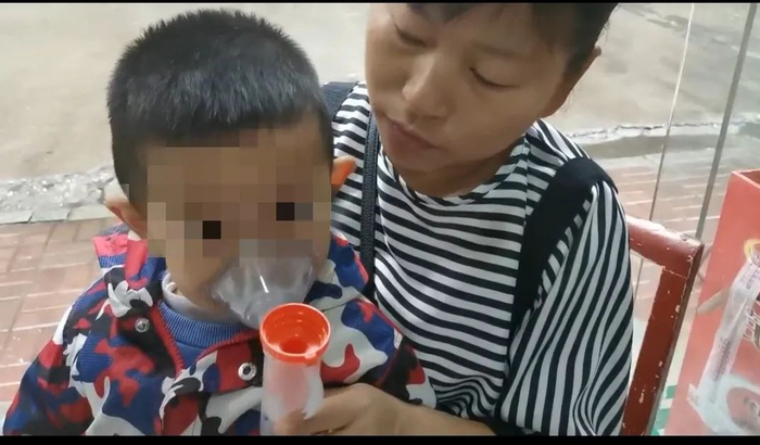 △孩子出院回家后要每天做雾化理疗