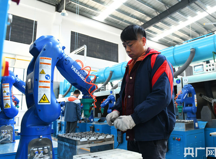 定南首个可穿戴智能设备产业园初步形成