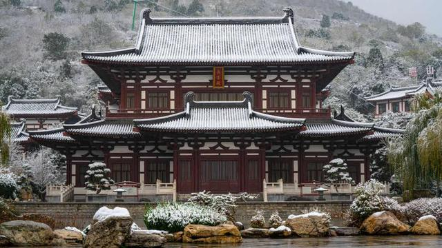 几个世纪以来，权力的宝座一直在变化和移动。（图片来源：中国图片库）