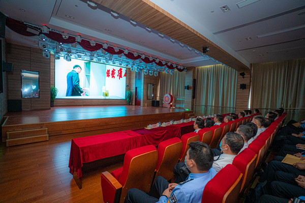 图说：上海边检总站红色影院揭幕。上海边检总站供图（下同）