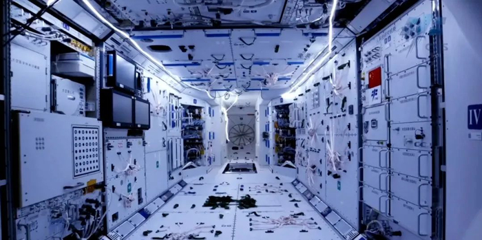 舱内景（图片来源：中国航天科技集团）