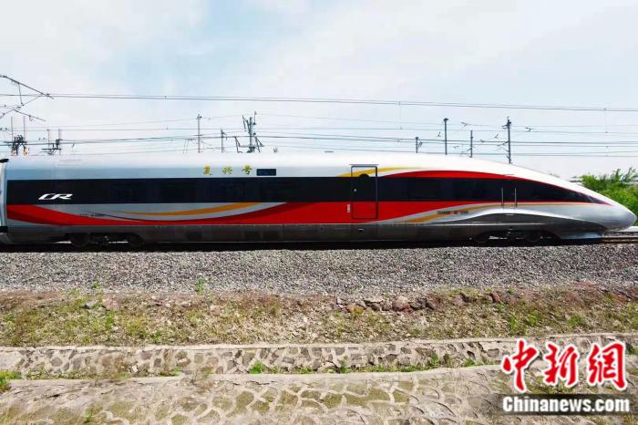 复兴号智能动车组。国铁集团供图