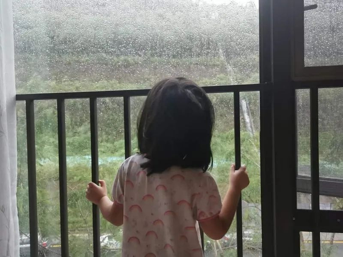 ▲最讨厌停课了，哈哈哈哈哈哈～@网友：小胖妹