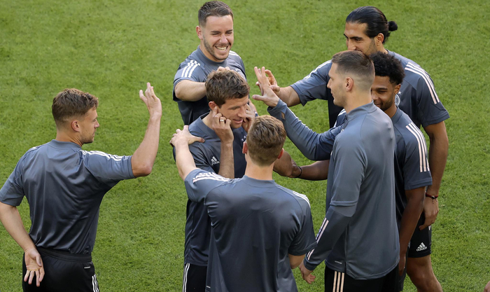 德国队目前形势很好。