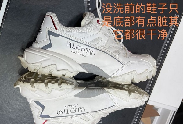 图说：送洗前的鞋子