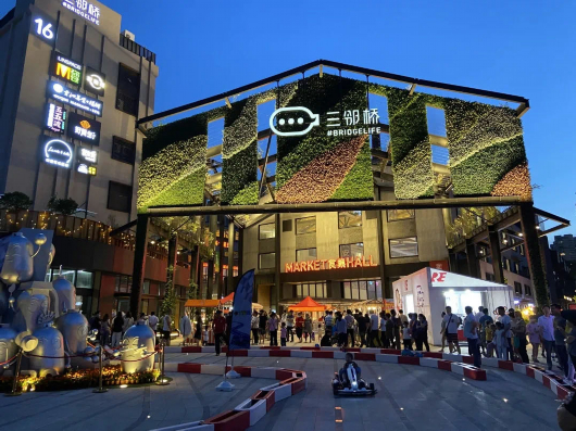 地址：宝山区江杨南路485号