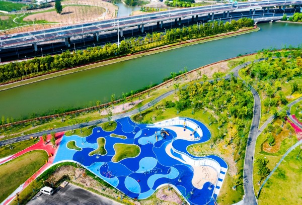 图说：悦动公园