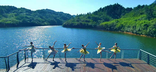 丰都南天湖景区夏日秀美风景。南天湖景区供图