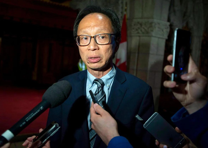 加拿大卑诗省华人参议员胡元豹（Yuen Pau Woo），图自加拿大广播公司（CBC）网站。