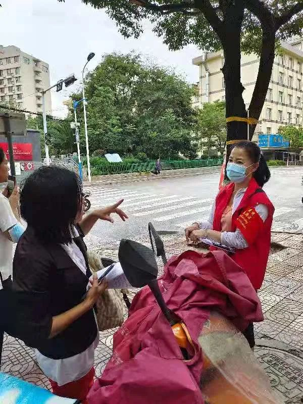 杨丽梅的工作照 供图