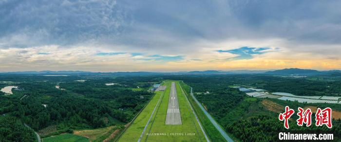 天子湖通航机场程波玟提供