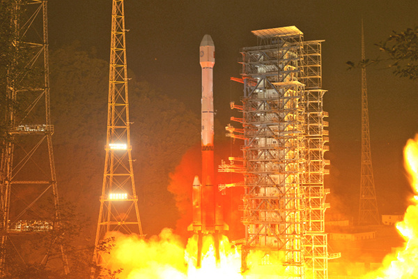 现场发射图（图片来源：中国气象局网站）