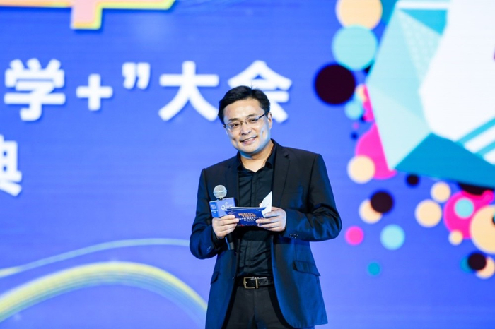 △刘大先在中国“网络文学+”大会 受访者供图