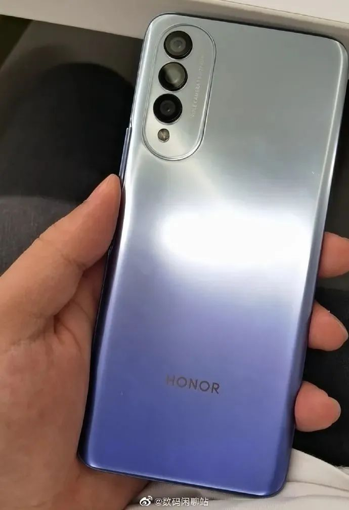 荣耀50系列真机照曝光还有多款新机待发布