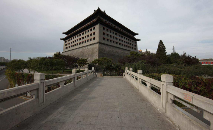 图为东南角楼资料图