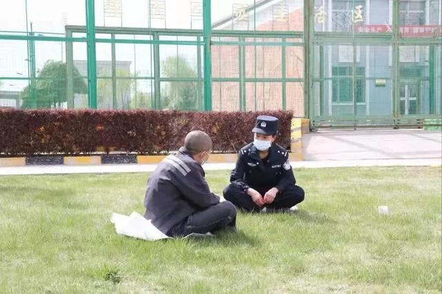 戒毒所的心理医生,是怎样帮别人戒毒的?远离毒品、珍爱生命|心理健康|心理咨询师|巩固期|戒毒人员|吸毒_新浪新闻