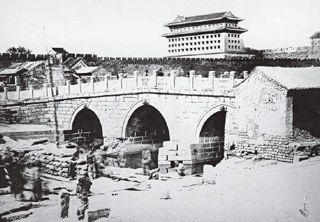 图为东便门大通桥资料图