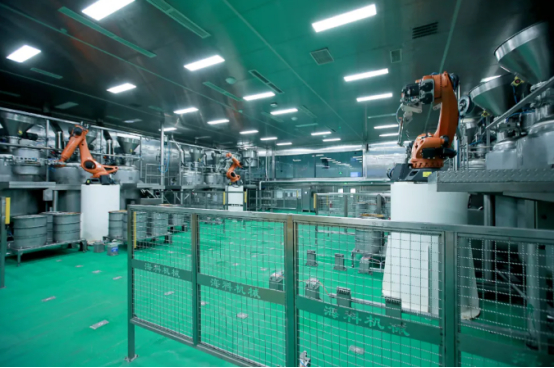 △漫味龙厨工厂反应釜车间全貌