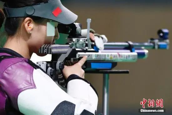 资料图：易思玲在比赛中。中新网记者 富田 摄