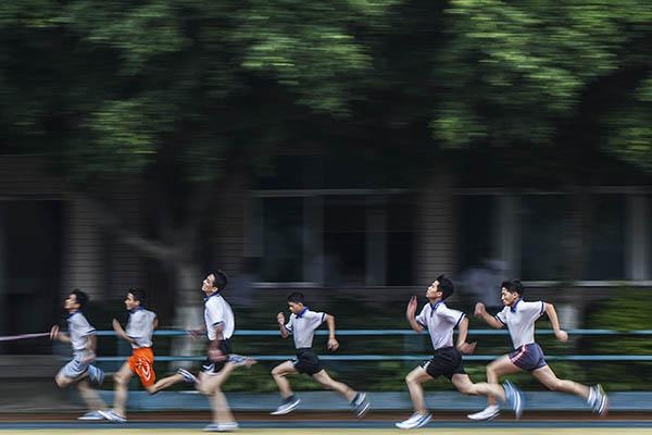 “抢跑”，或许就是对中产阶层家长和孩子的最佳描述。视觉中国 资料图