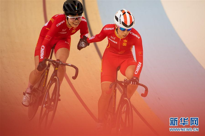 刘佳丽（左）&nbsp;新华社记者 张金加摄