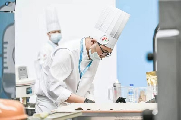 图说：钟保根参加国赛  采访对象供图（下同）