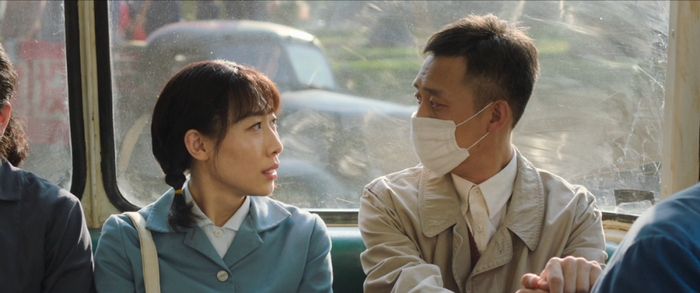 在国家大爱和情侣小爱之间，那一代科研工作者纷纷选择了前者（图源：《我和我的祖国》相遇篇）