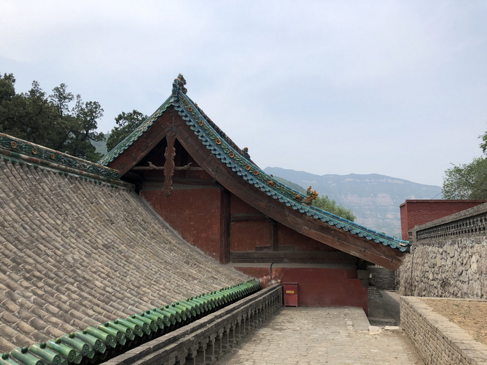 窦大夫祠，唐代和明清时期建筑并存，区别清晰