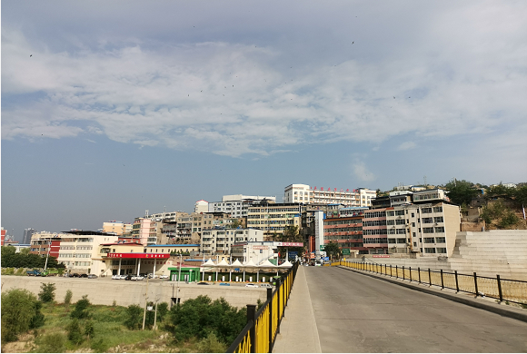 吴堡县城远景〡粉巷君 摄