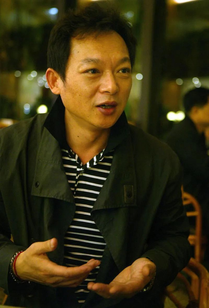 ▲苏东担任2010年模拟世界杯主持。