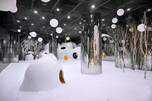 图说：消费者可以体验冰雪运动 来源/采访对象供图（下同）