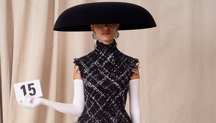 图片来源：Balenciaga