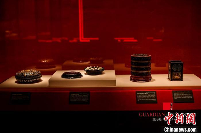 现场展品 嘉德艺术中心供图