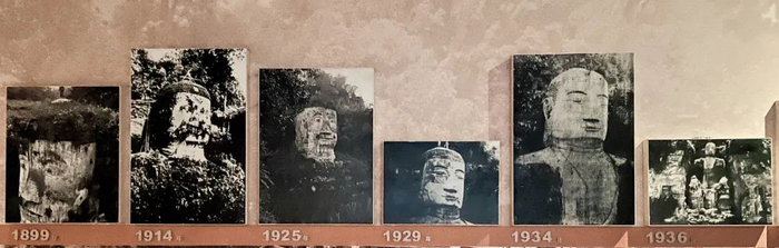 ▲陈列在乐山大佛博物馆的大佛历史图片。翻拍/本刊记者 苑苏文