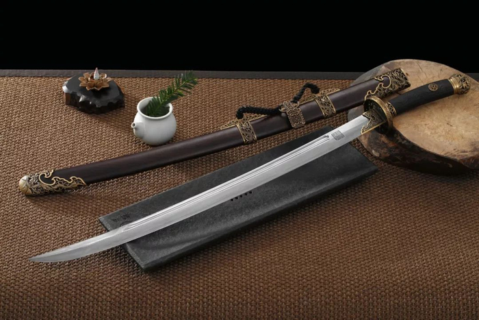 冷兵器腰刀变迁，从环首刀到雁翎刀，刀型越改越好看，实用性呢？
