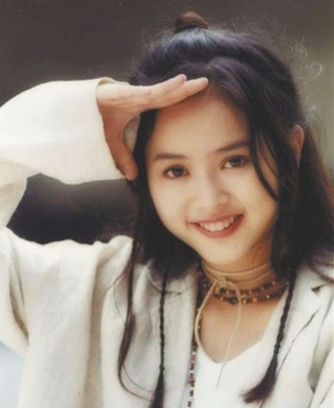 嫁豪门下场凄惨的女神!被绿、被家暴、还被爆私密,都是钱惹的祸|叶蕴仪|陈柏浩|黄奕|翁虹|娱乐圈_新浪娱乐_新浪新闻