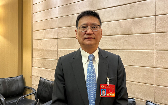 来自科技界别的市政协委员黄轶。新京报记者&nbsp;马瑾倩&nbsp;摄