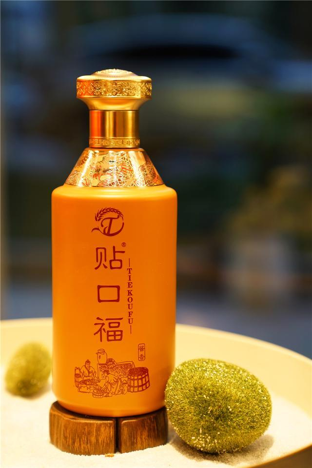 从网红小吃到美酒佳酿,温州两兄弟,用贴口福传递东方美学的韵味