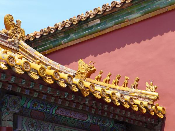 约景运门北侧宫墙处。段旭 图