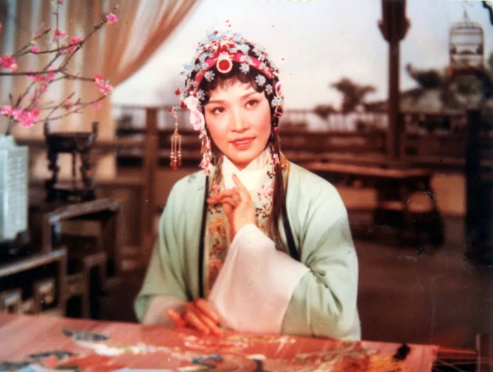 《碧玉簪》中饰李秀英