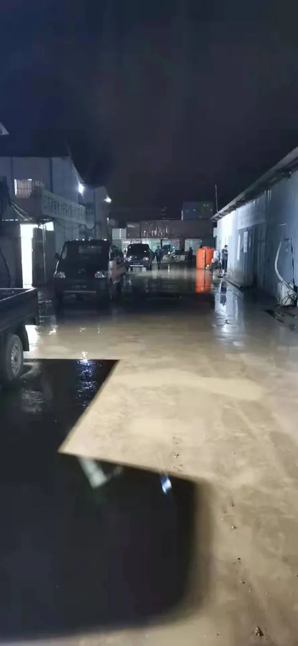 让小杰等人陷入窘境的印尼工地