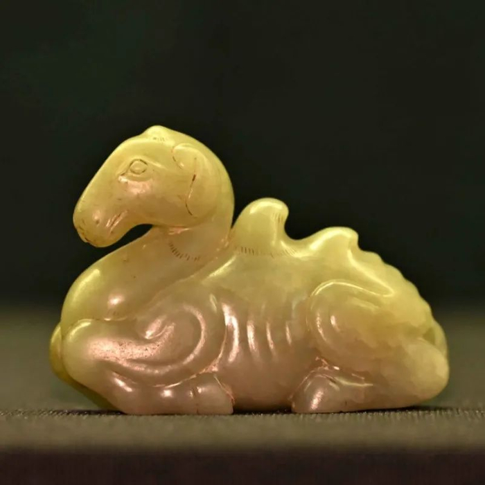 南北朝  玉骆驼