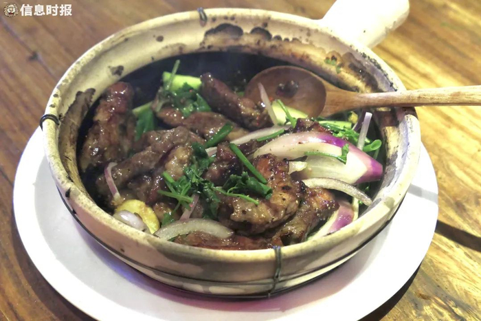 原创生啫雪花牛。信息时报记者 徐敏 摄