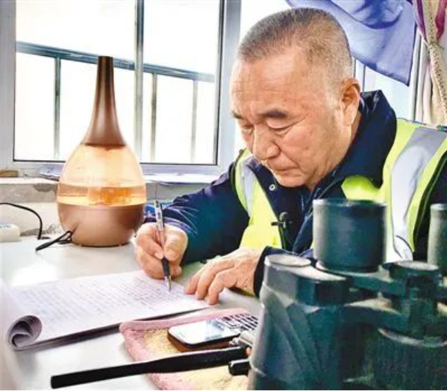 刘文鑫在工作。辛阳摄